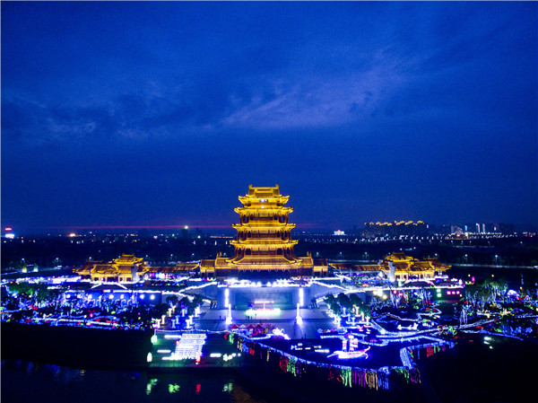 杰靈臺、鳳音廣場.jpg